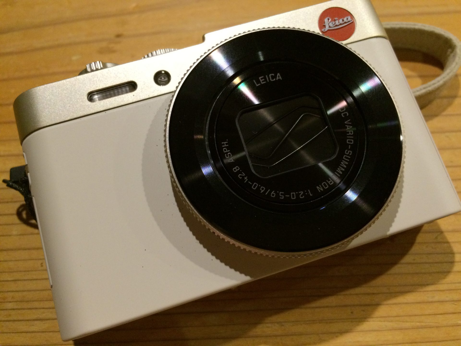 S 高級コンデジのライカcを購入 C Lux登場でも利点多し でなおし